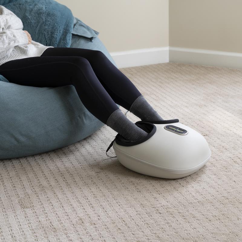 Nekteck Shiatsu Foot Massager Machine with Soothing Heat